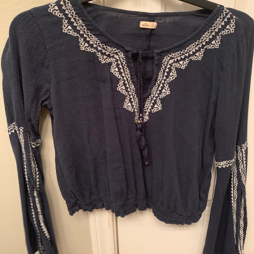Beautiful Patterned Hollister Half-Sleeve Blouse